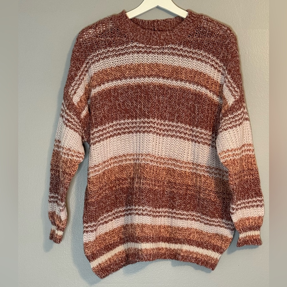 American Eagle Sweater Red Size: M